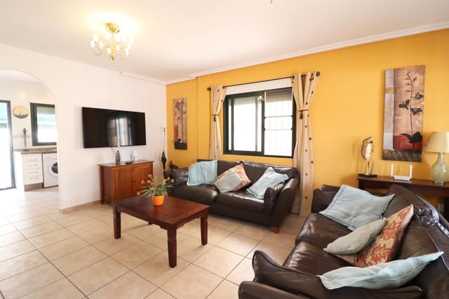 5 soveværelse Villa til salg i Lo Crispin, Algorfa med swimmingpool garage - € 350.000 (Ref: 9383314)