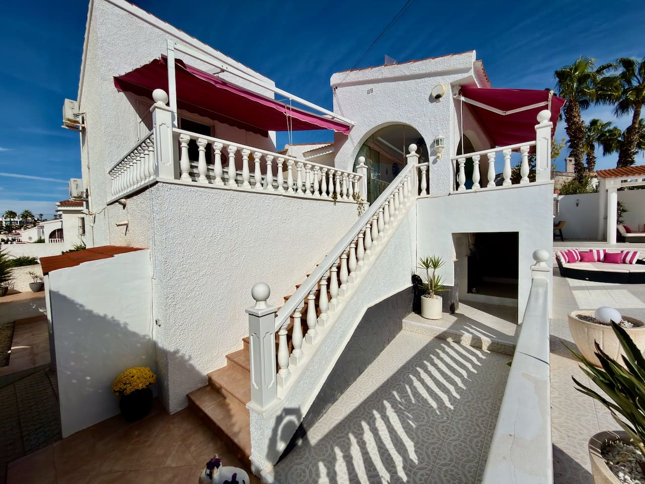 Chalet de 4 habitaciones en Ciudad Quesada en venta con piscina garaje - 475.000 € (Ref: 9386675)