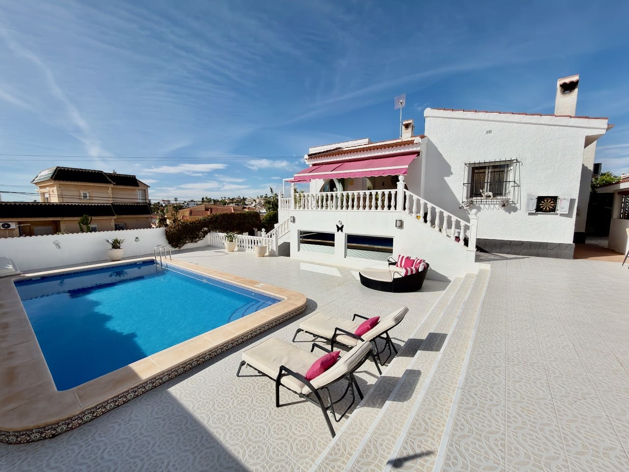 Chalet de 4 habitaciones en Ciudad Quesada en venta con piscina garaje - 475.000 € (Ref: 9386675)