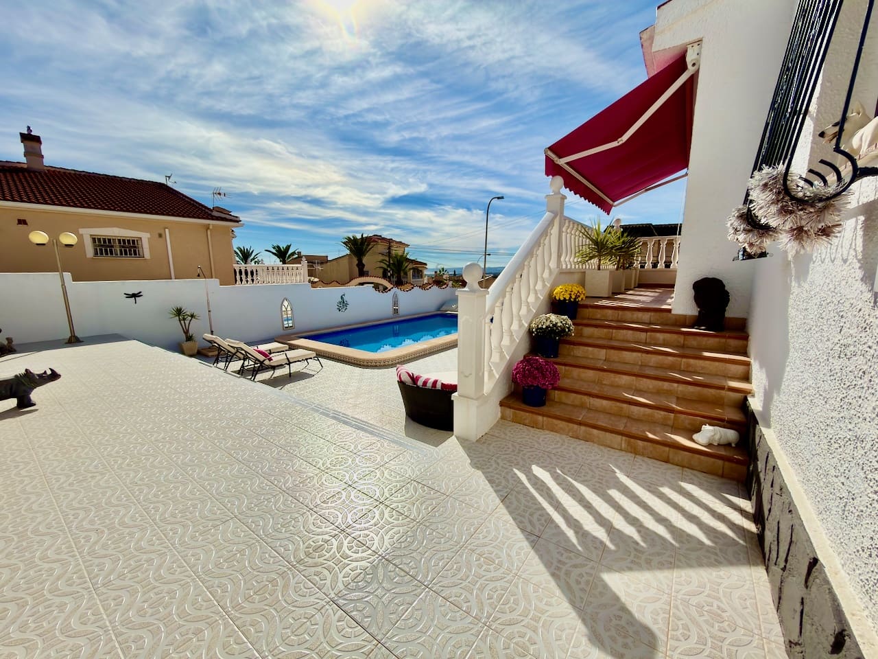 Chalet de 4 habitaciones en Ciudad Quesada en venta con piscina garaje - 475.000 € (Ref: 9386675)