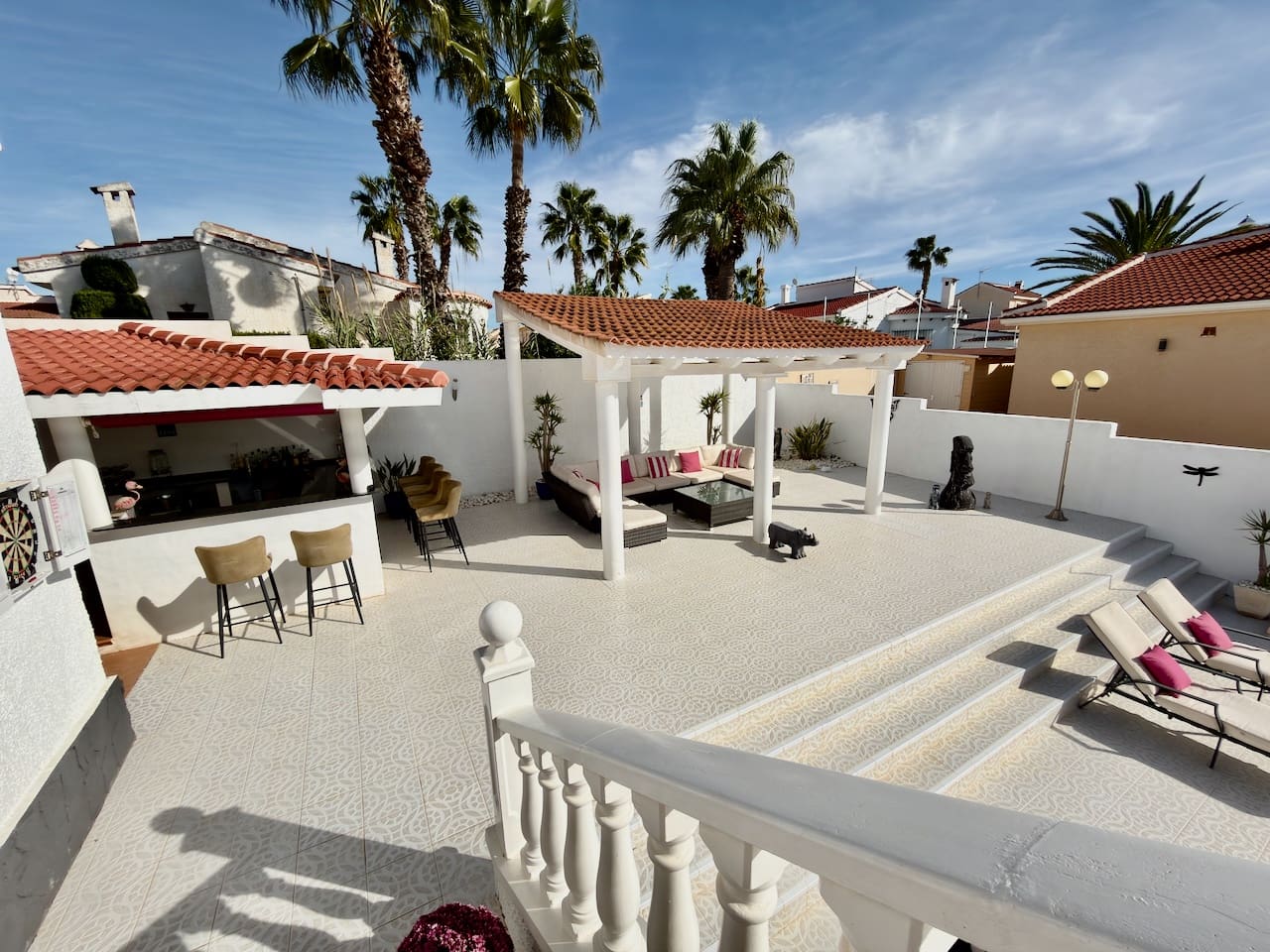 Chalet de 4 habitaciones en Ciudad Quesada en venta con piscina garaje - 475.000 € (Ref: 9386675)