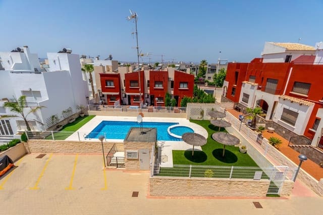 3 bedroom Townhouse for sale in Aguas Nuevas, Torrevieja with pool - € 319,900 (Ref: 9387046)