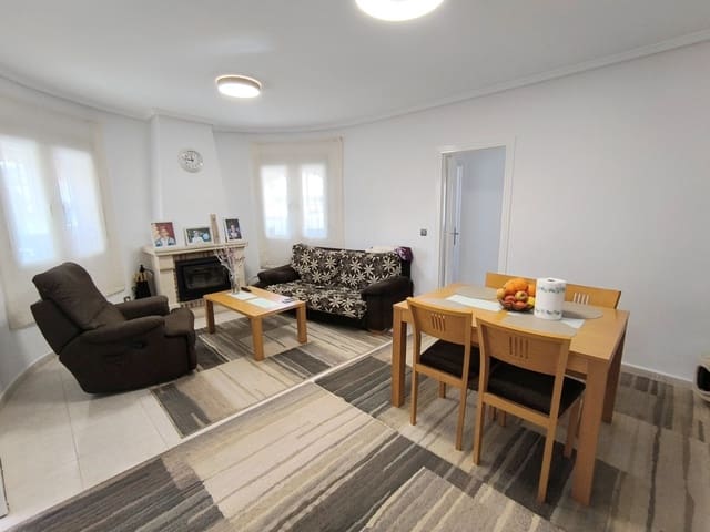 3 makuuhuone Huvila myytävänä paikassa Benijófar mukana uima-altaan 
autotalli - 325 000 € (Ref: 9387048)