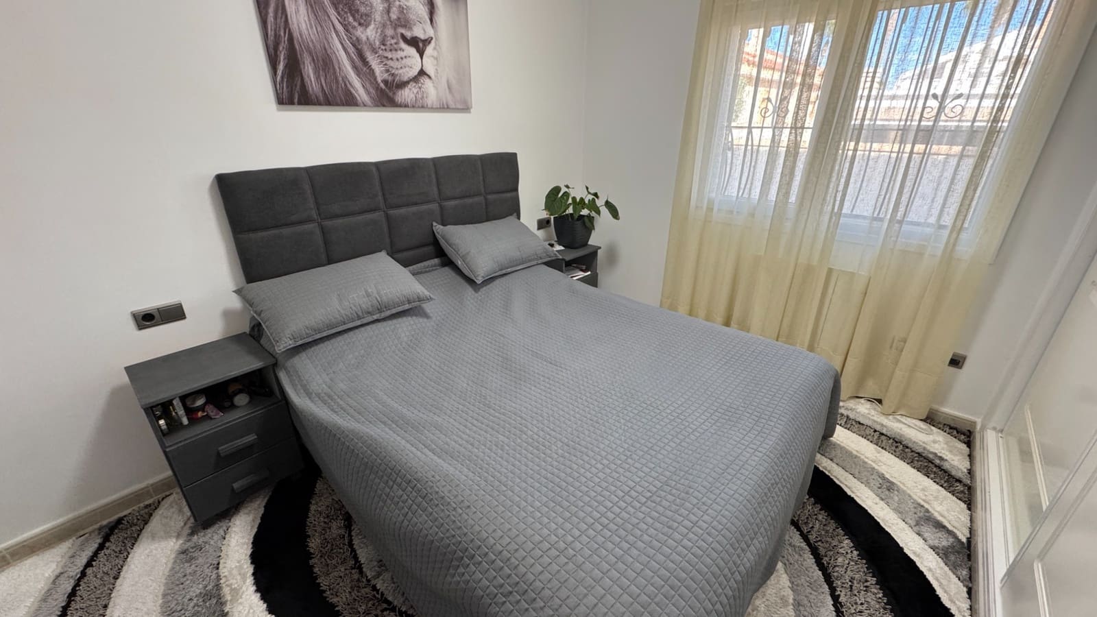 3 makuuhuone Huvila myytävänä paikassa Benijofar mukana uima-altaan 
autotalli - 325 000 € (Ref: 9387048)