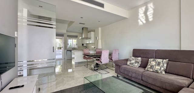 3 bedroom Villa for sale in Cabo Roig, Orihuela with pool - € 389,000 (Ref: 9413028)