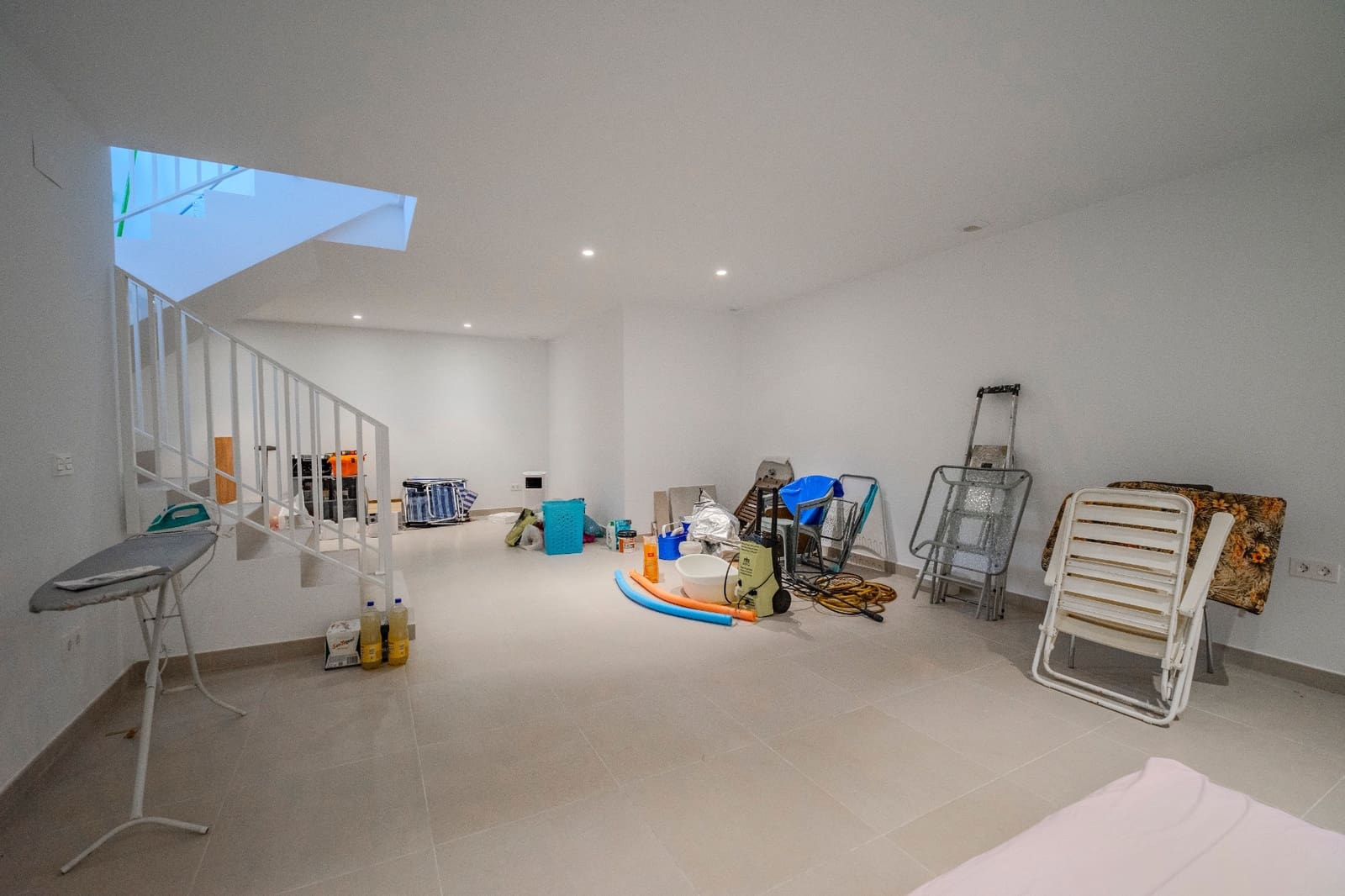 3 soverom Kjedet enebolig til salgs i Ciudad Quesada med svømmebasseng - € 405 000 (Ref: 9419462)