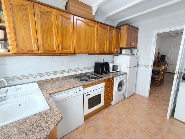 Casa de 3 habitaciones en Algorfa en venta con piscina - 171.995 € (Ref: 9419463)