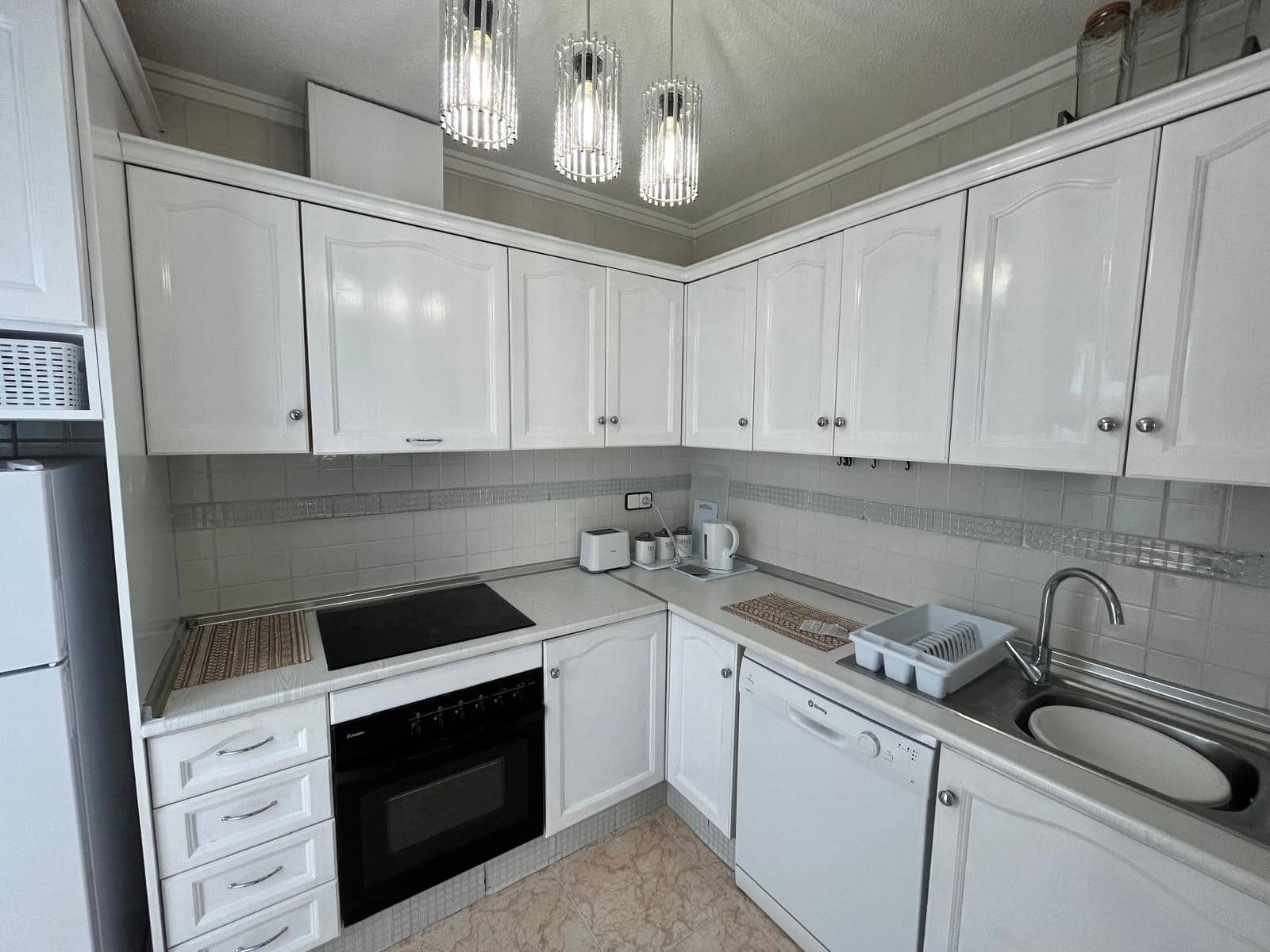 2 makuuhuone Bungalow myytävänä paikassa Orihuela Costa mukana uima-altaan - 209 999 € (Ref: 9426668)