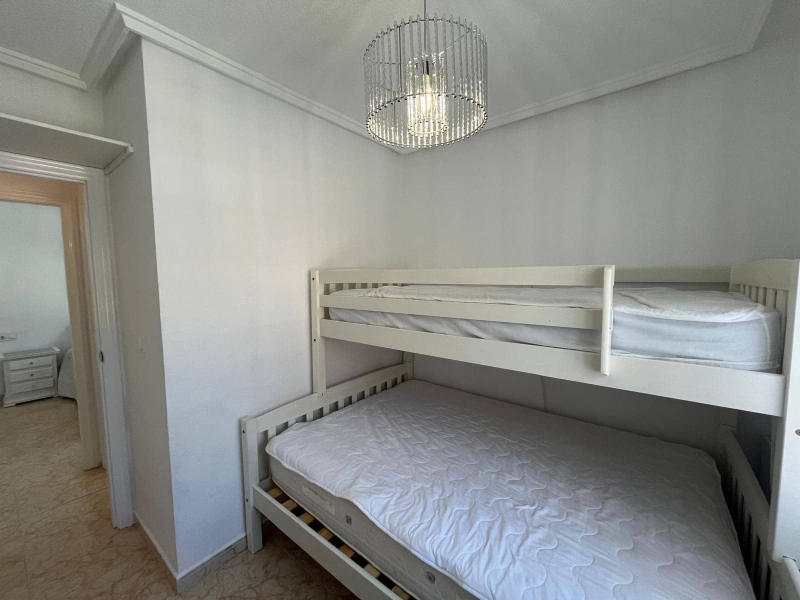 2 makuuhuone Bungalow myytävänä paikassa Orihuela Costa mukana uima-altaan - 209 999 € (Ref: 9426668)