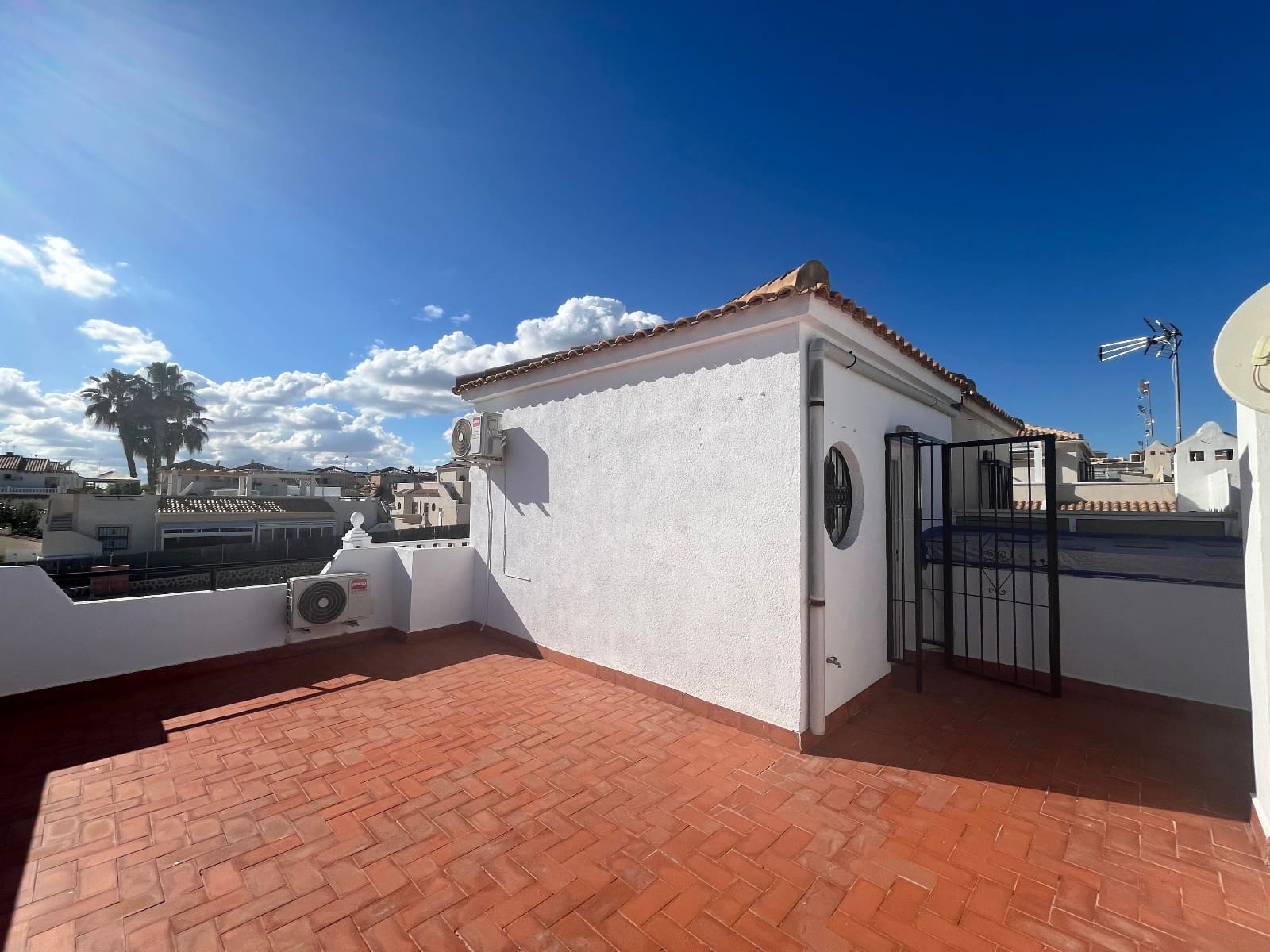 3 camera da letto Bungalow in vendita in Orihuela Costa con piscina - 249.999 € (Rif: 9426669)