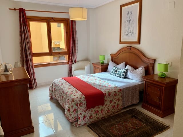 2 sypialnia Apartament na sprzedaż w Los Europeos, Torrevieja z basenem garażem - 175 000 € (Ref: 9428935)