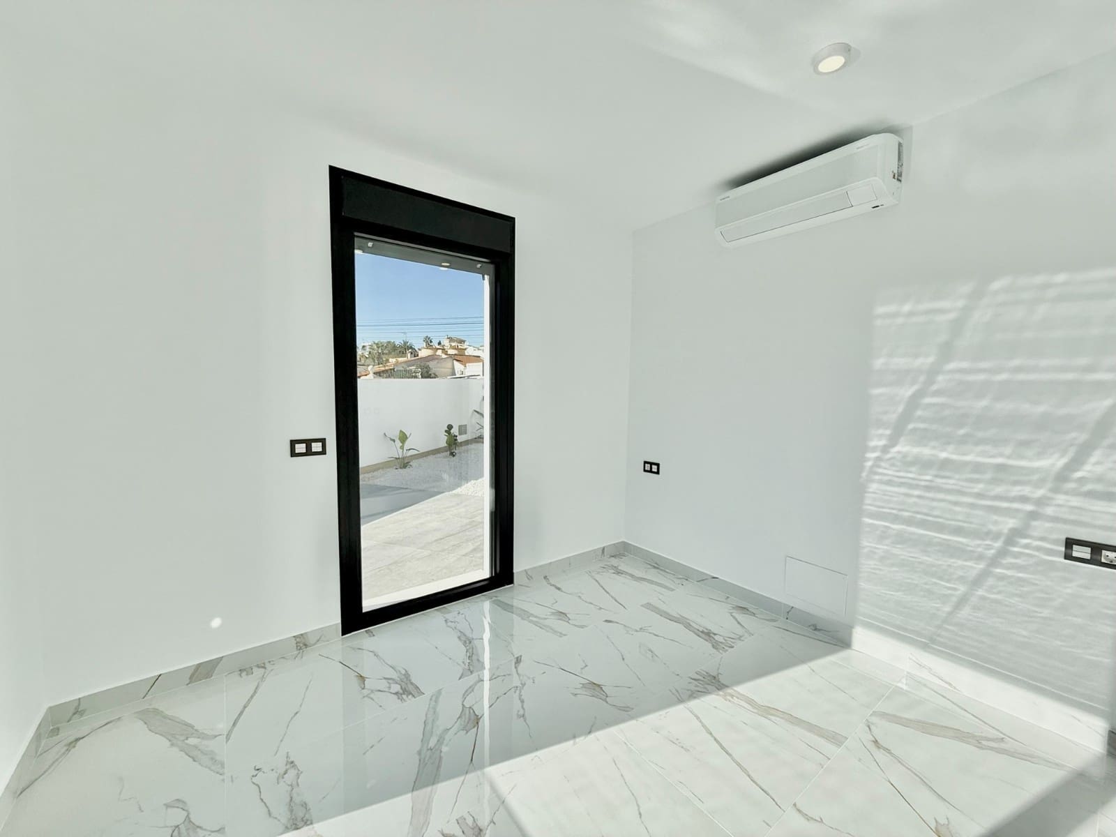 4 camera da letto Villa in vendita in Ciudad Quesada con piscina garage - 799.000 € (Rif: 9433327)