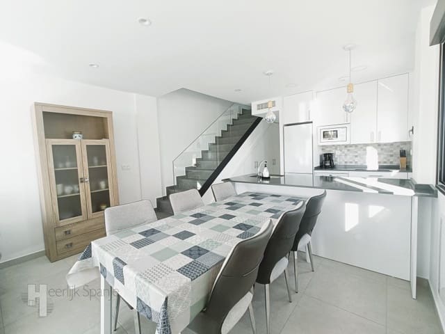 3 slaapkamer Huis te koop in Santiago de la Ribera, San Javier met zwembad - € 369.900 (Ref: 9438365)