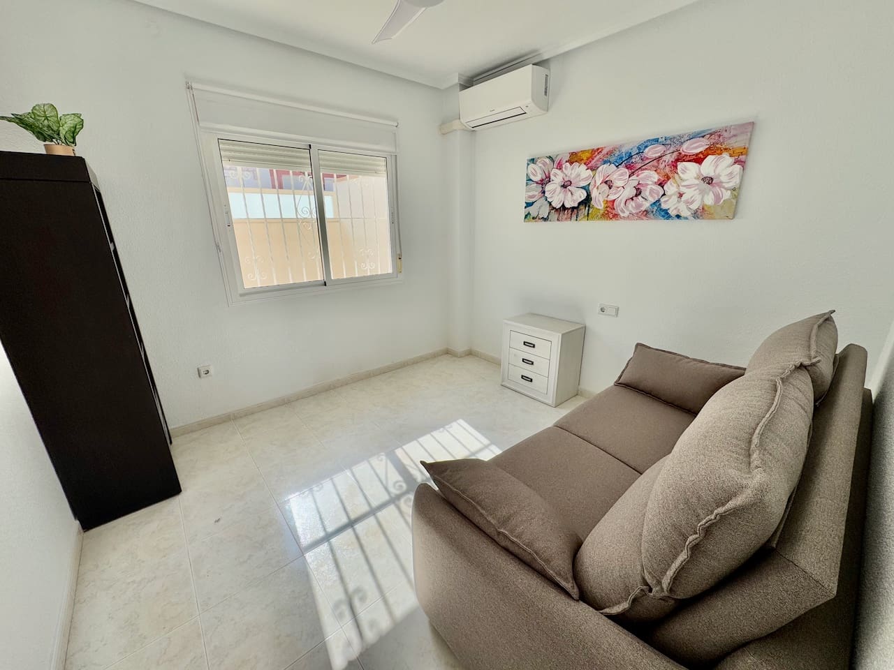 3 bedroom Villa for sale in Ciudad Quesada with pool garage - € 213,000 (Ref: 9438780)