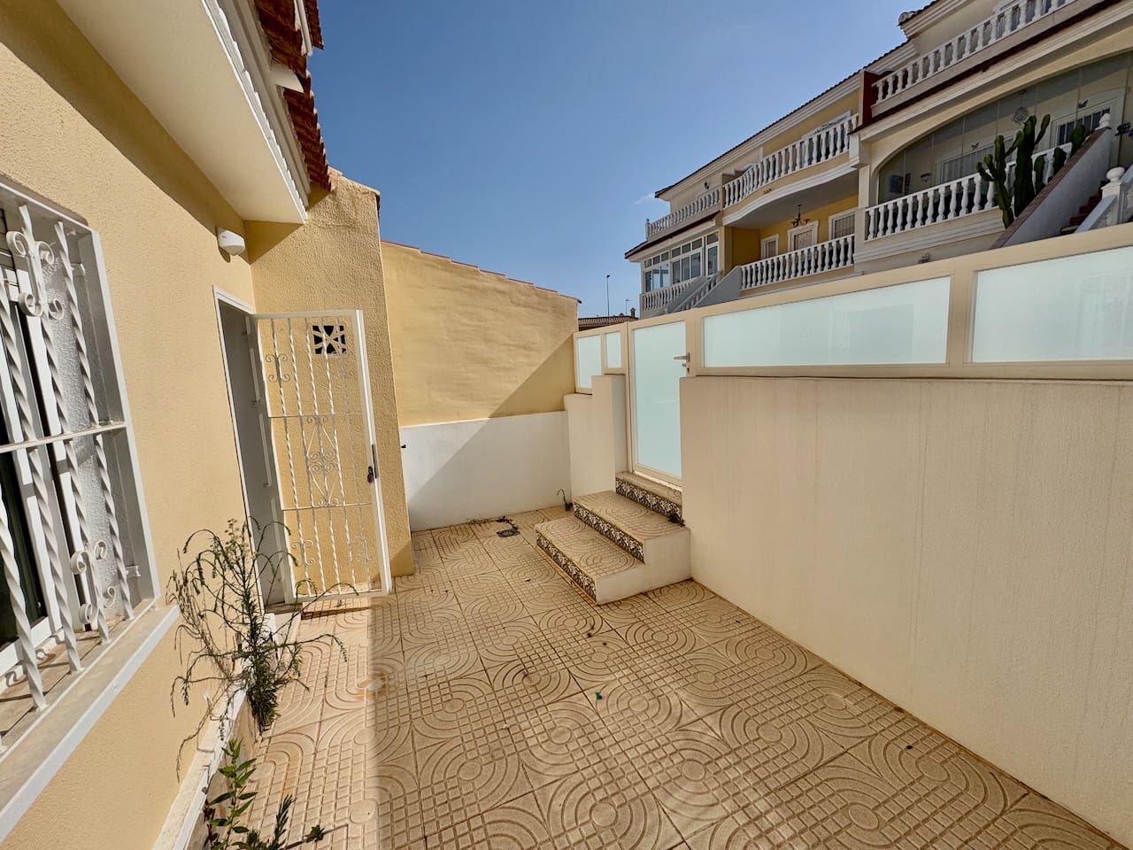 3 bedroom Villa for sale in Ciudad Quesada with pool garage - € 213,000 (Ref: 9438780)