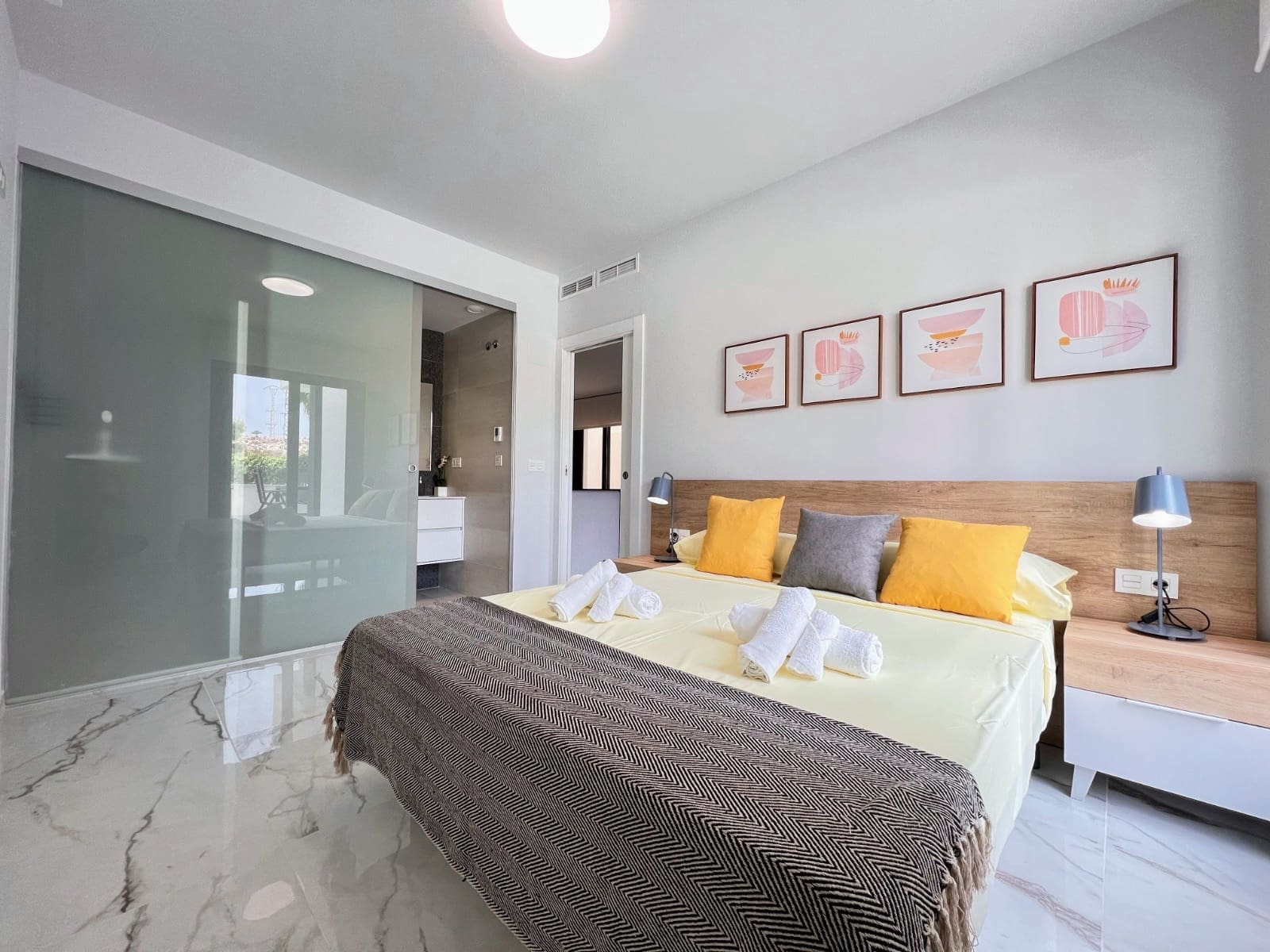 2 quarto Apartamento para venda em Torrevieja com piscina garagem - 269 000 € (Ref: 9444940)