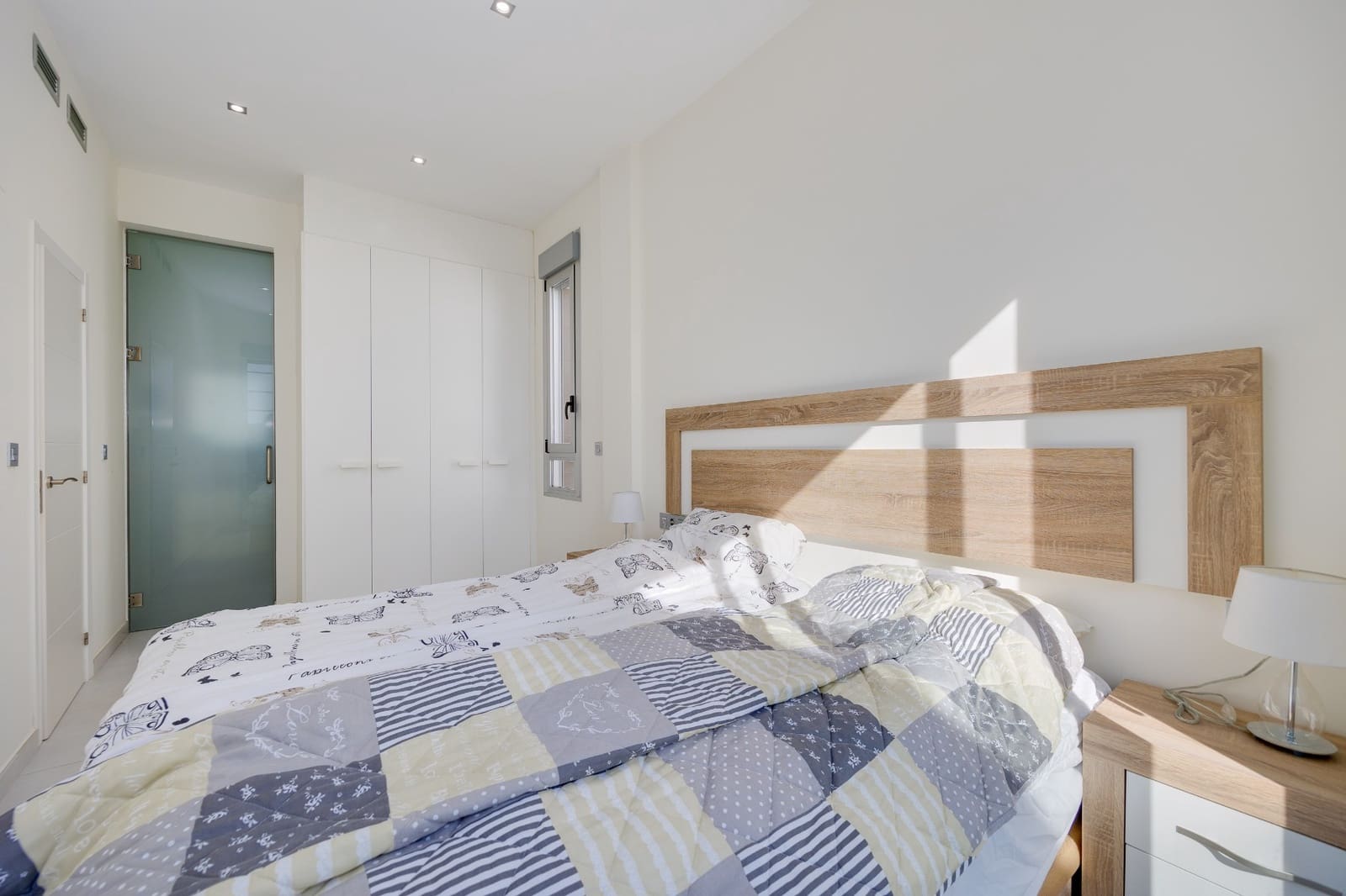 3 chambre Villa/Maison à vendre à Ciudad Quesada avec piscine garage - 390 000 € (Ref: 9450176)