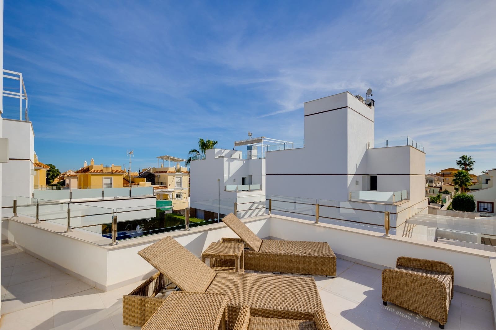 3 chambre Villa/Maison à vendre à Ciudad Quesada avec piscine garage - 390 000 € (Ref: 9450176)