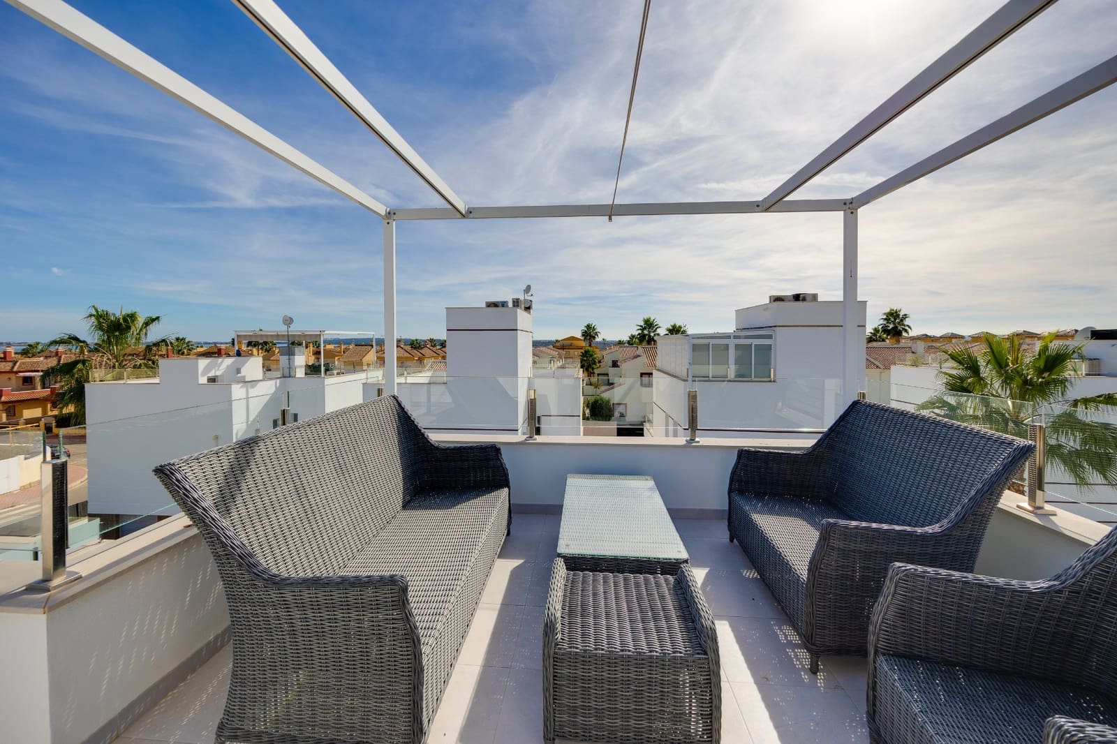 3 chambre Villa/Maison à vendre à Ciudad Quesada avec piscine garage - 390 000 € (Ref: 9450176)