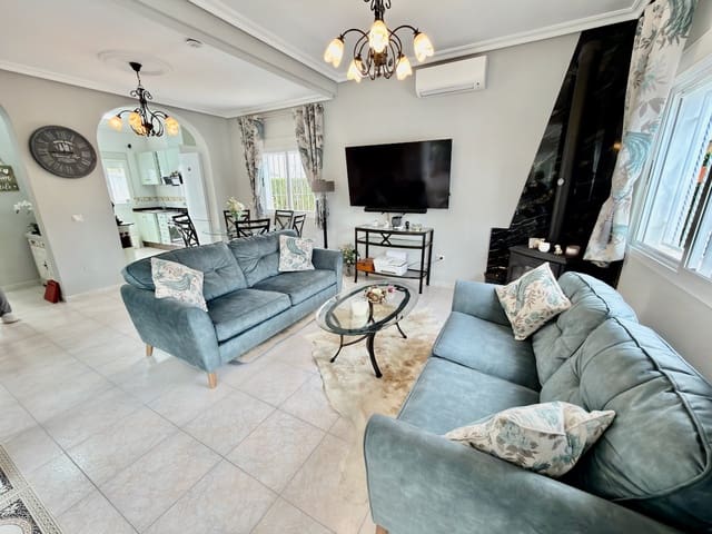 3 bedroom Villa for sale in Ciudad Quesada, Rojales with pool garage - € 475,000 (Ref: 9493897)