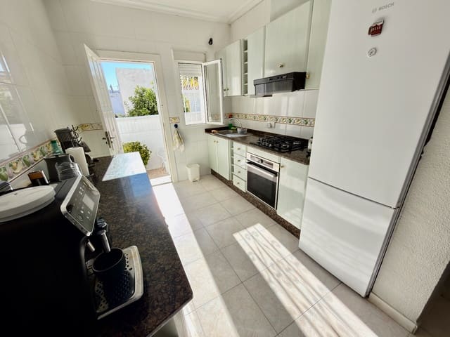 3 bedroom Villa for sale in Ciudad Quesada, Rojales with pool garage - € 475,000 (Ref: 9493897)