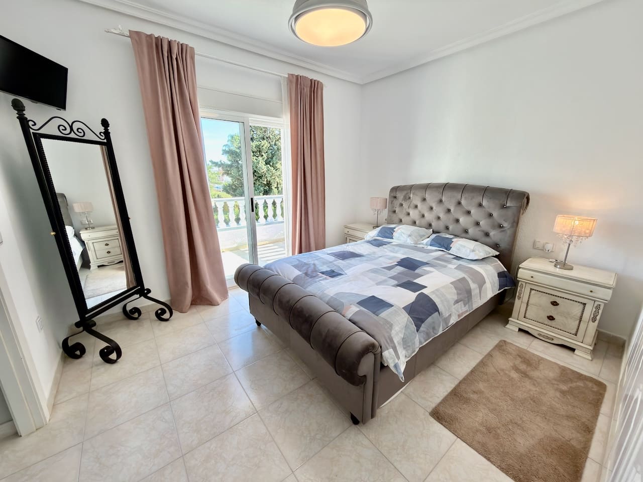 3 bedroom Villa for sale in Ciudad Quesada with pool garage - € 475,000 (Ref: 9493897)