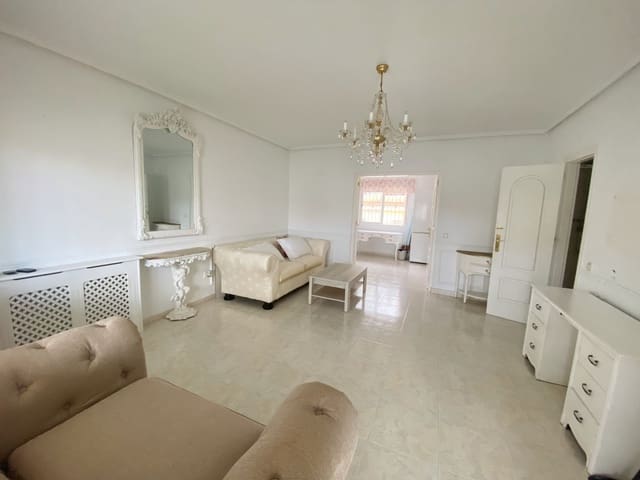 Casa de 2 habitaciones en Benijófar en venta con piscina - 189.995 € (Ref: 9493899)