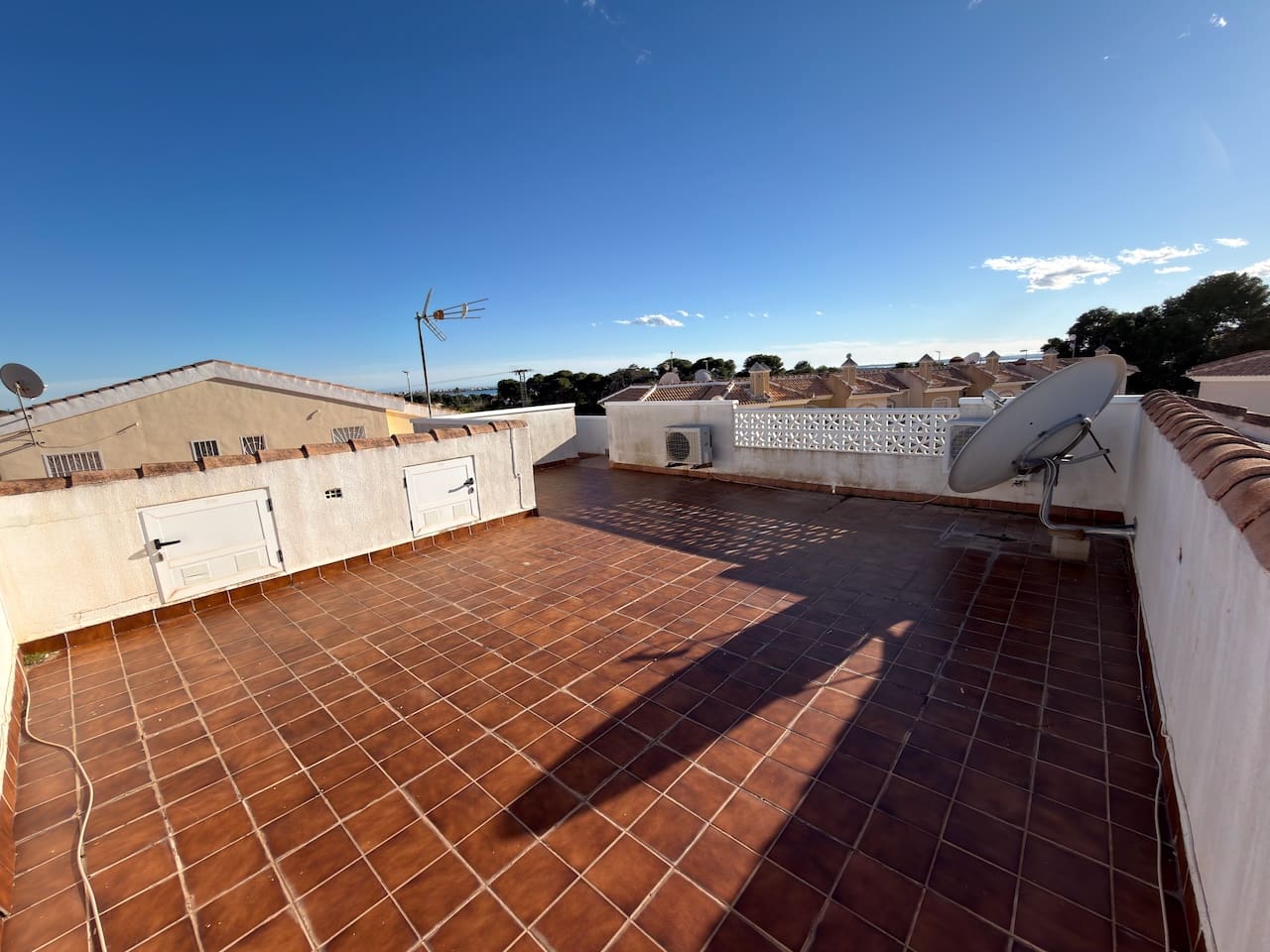 3 bedroom Villa for sale in Ciudad Quesada with pool - € 225,000 (Ref: 9502982)