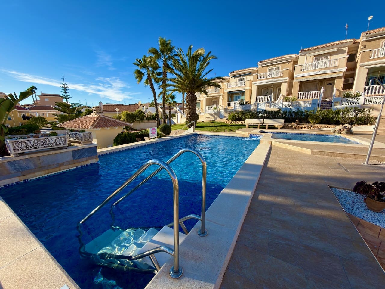 3 bedroom Villa for sale in Ciudad Quesada with pool - € 225,000 (Ref: 9502982)