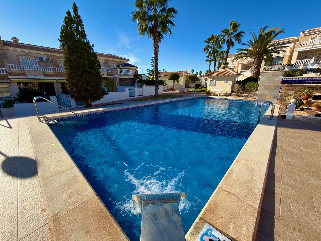 3 bedroom Villa for sale in Ciudad Quesada with pool - € 225,000 (Ref: 9502982)