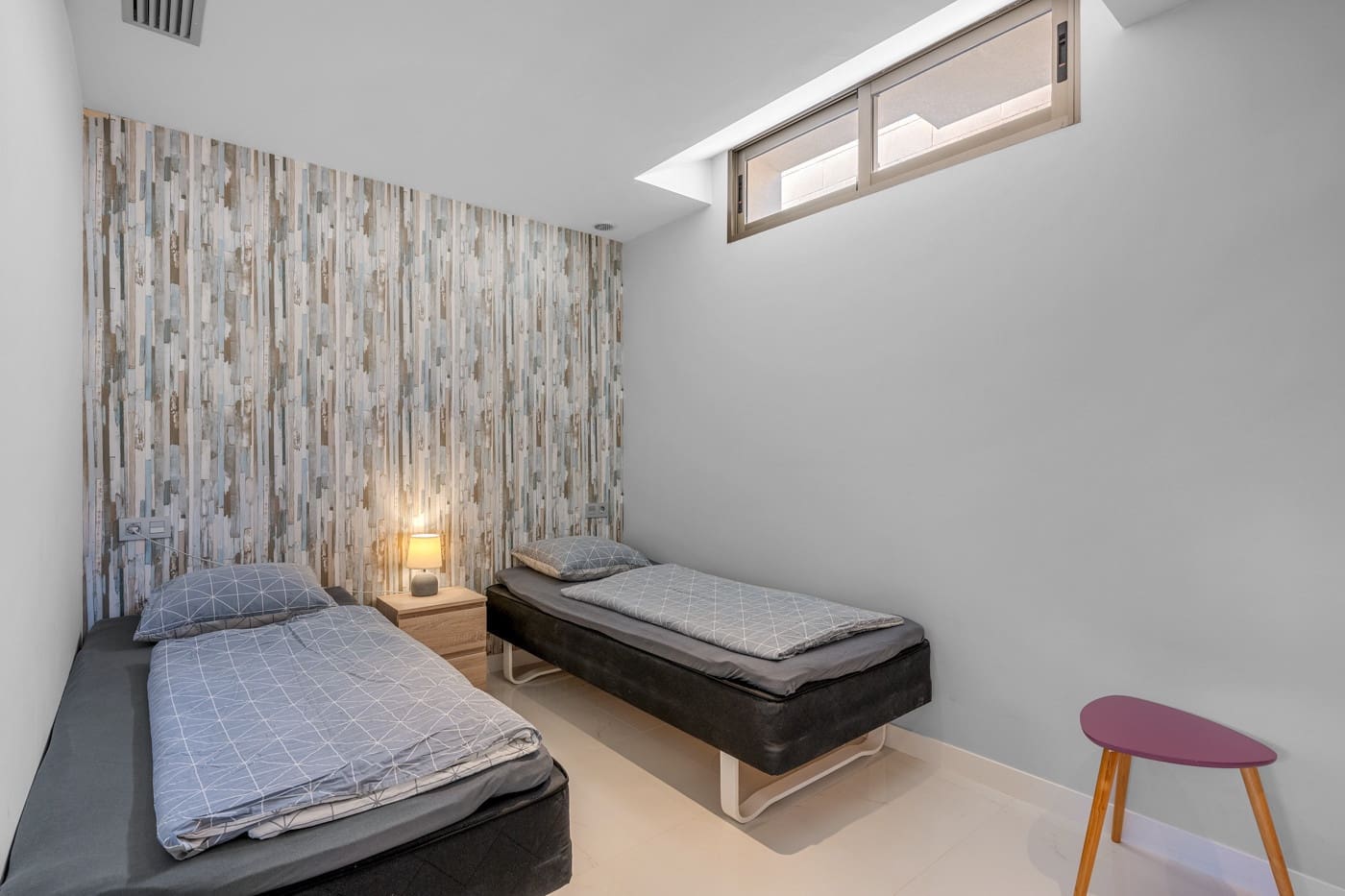 5 soveværelse Villa til salg i Villamartin med swimmingpool - € 469.000 (Ref: 9506376)