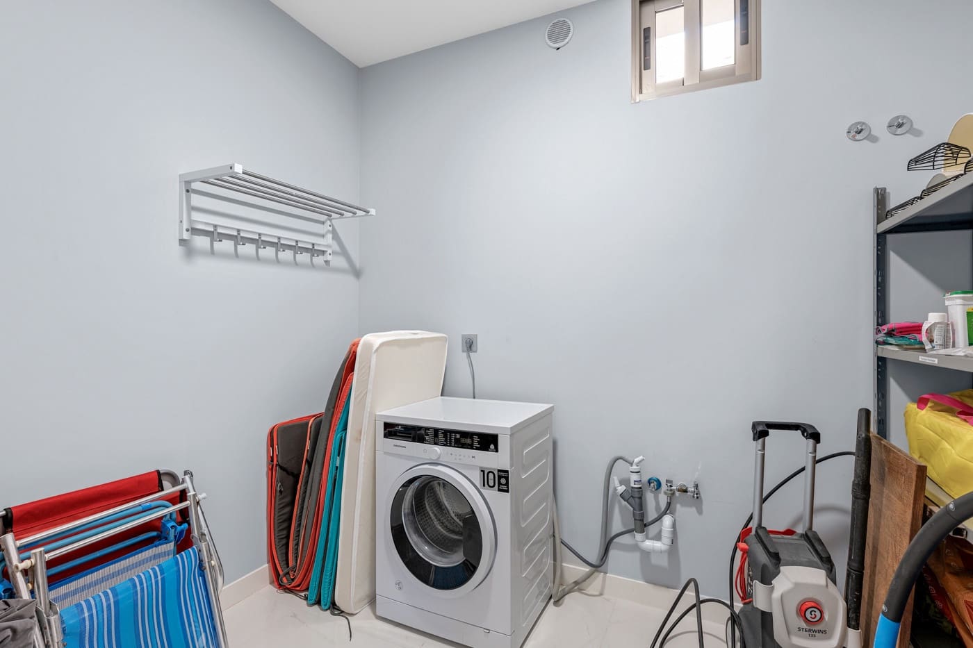 5 soveværelse Villa til salg i Villamartin med swimmingpool - € 469.000 (Ref: 9506376)