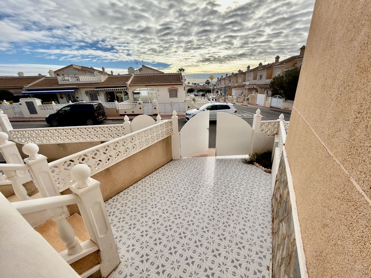 2 chambre Villa/Maison à vendre à Ciudad Quesada avec piscine garage - 169 950 € (Ref: 9528973)