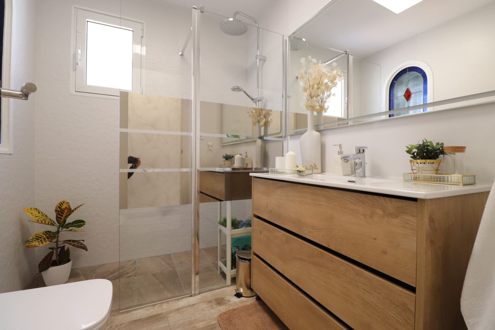 Chalet de 4 habitaciones en Villamartin en venta con piscina garaje - 414.950 € (Ref: 9532586)