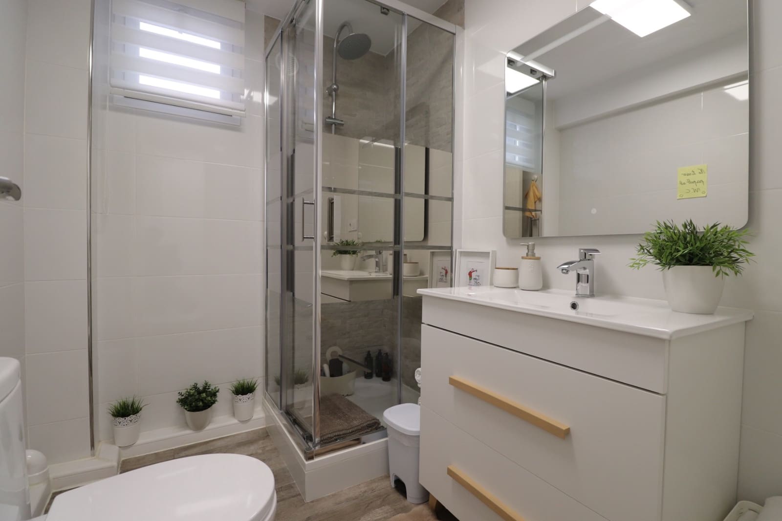 Chalet de 4 habitaciones en Villamartin en venta con piscina garaje - 414.950 € (Ref: 9532586)