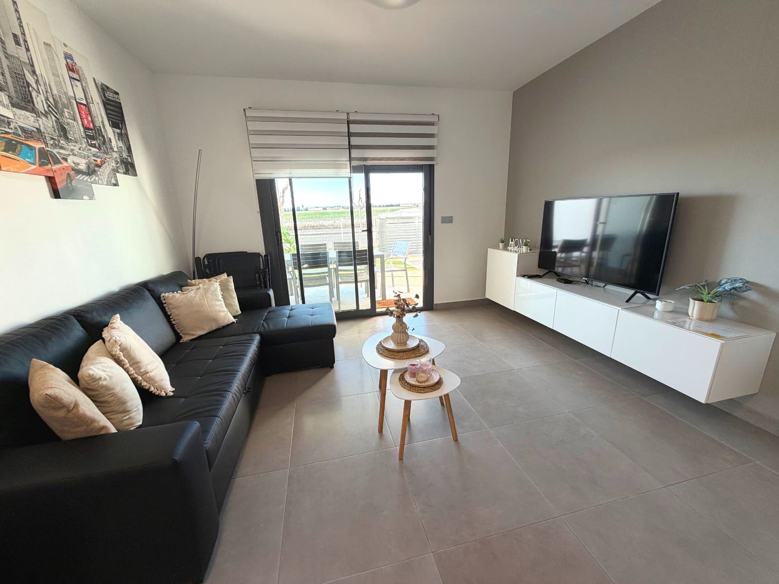 2 Zimmer Apartment zu verkaufen in Pilar de la Horadada mit Pool Garage - 219.900 € (Ref: 9566683)