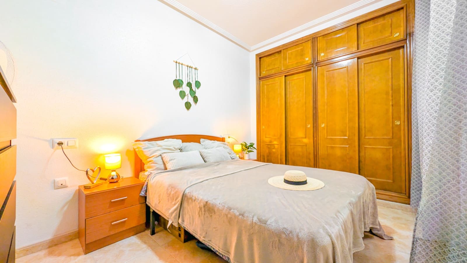 2 soveværelse Lejlighed til salg i Torrevieja med swimmingpool - € 129.000 (Ref: 9570138)