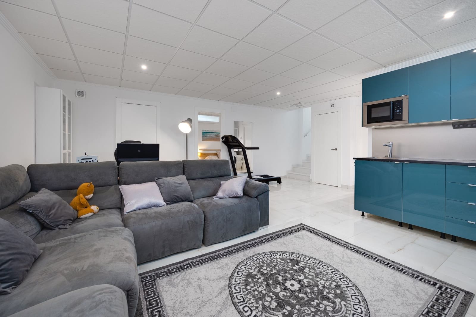 4 soverom Villa til salgs i Torrevieja med svømmebasseng garasje - € 750 000 (Ref: 9619033)