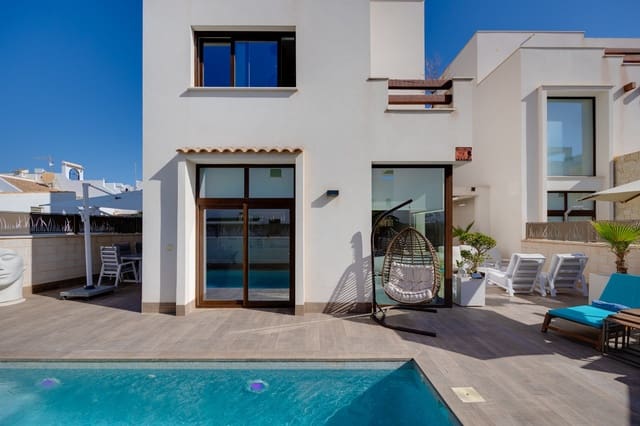 Chalet de 3 habitaciones en Ciudad Quesada, Rojales en venta con piscina garaje - 499.000 € (Ref: 9619034)