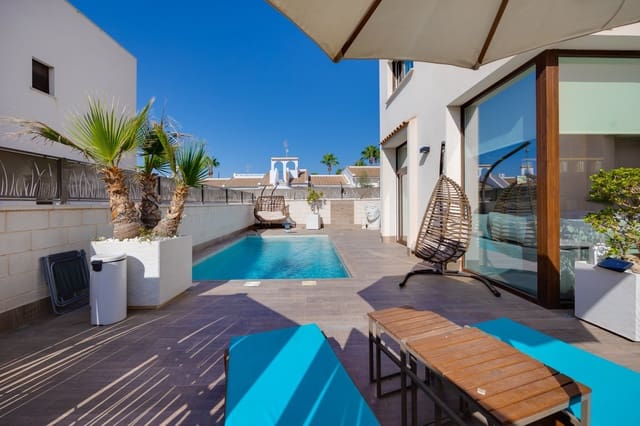 Chalet de 3 habitaciones en Ciudad Quesada, Rojales en venta con piscina garaje - 499.000 € (Ref: 9619034)