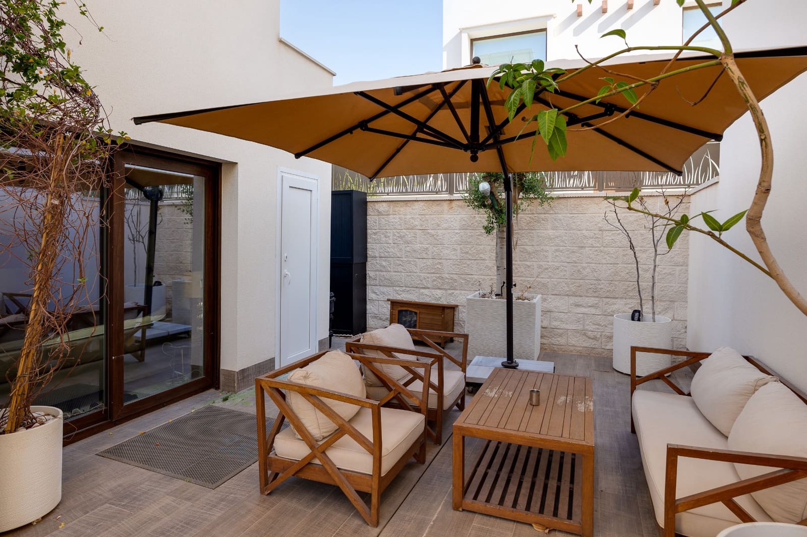 Chalet de 3 habitaciones en Ciudad Quesada en venta con piscina garaje - 499.000 € (Ref: 9619034)