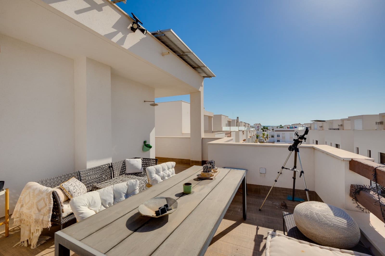 Chalet de 3 habitaciones en Ciudad Quesada en venta con piscina garaje - 499.000 € (Ref: 9619034)