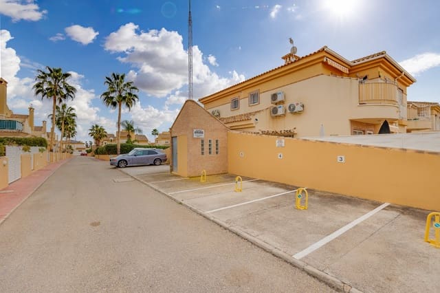 Chalet de 3 habitaciones en Ciudad Quesada, Rojales en venta con piscina garaje - 299.500 € (Ref: 9620864)