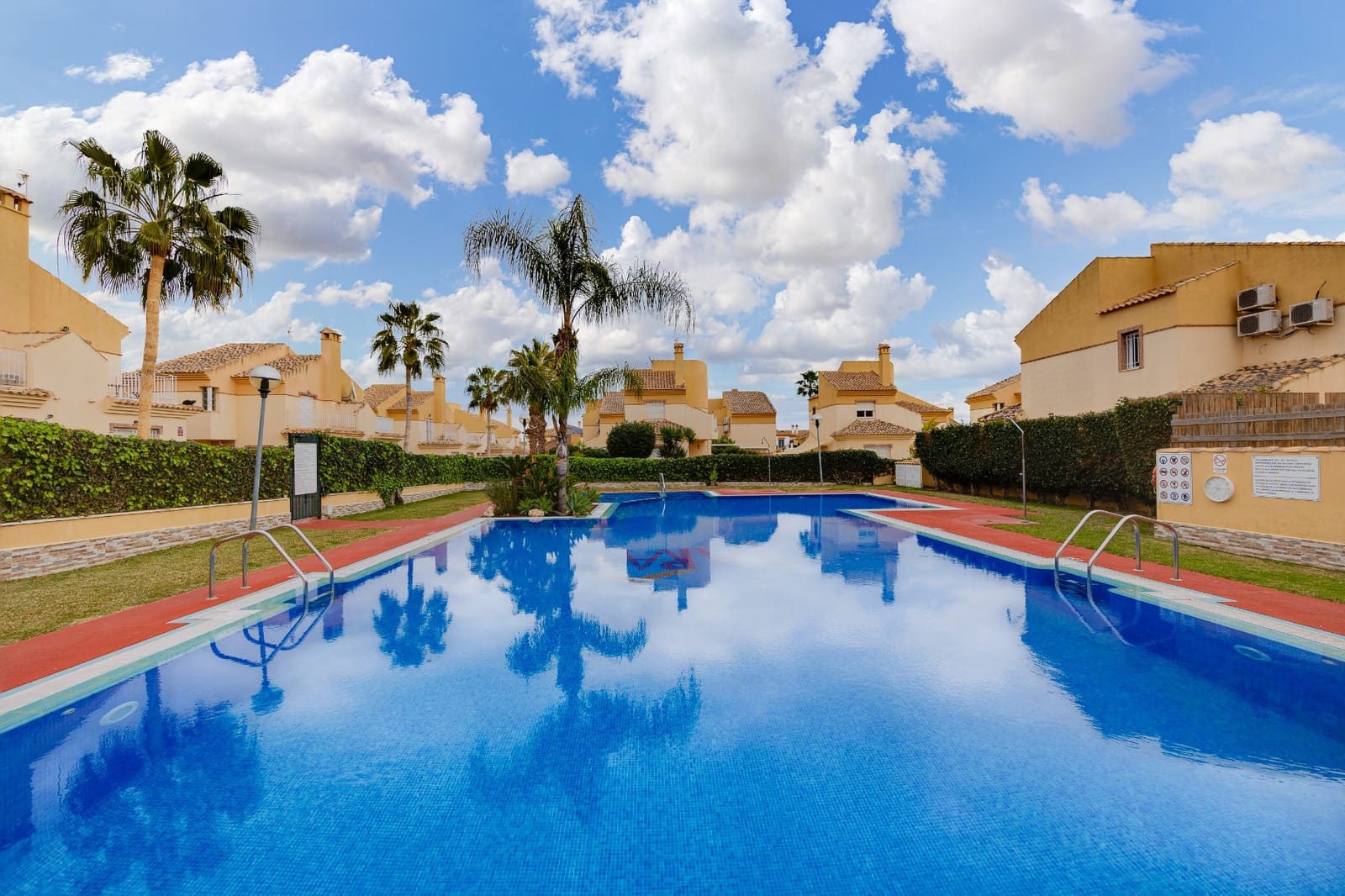3 bedroom Villa for sale in Ciudad Quesada with pool garage - € 299,500 (Ref: 9620864)