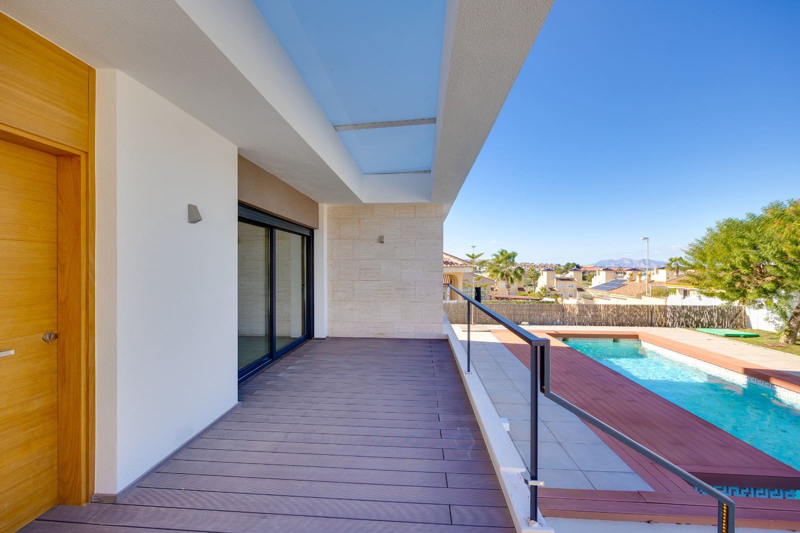 3 soverom Villa til salgs i Ciudad Quesada med svømmebasseng garasje - € 495 000 (Ref: 9622339)