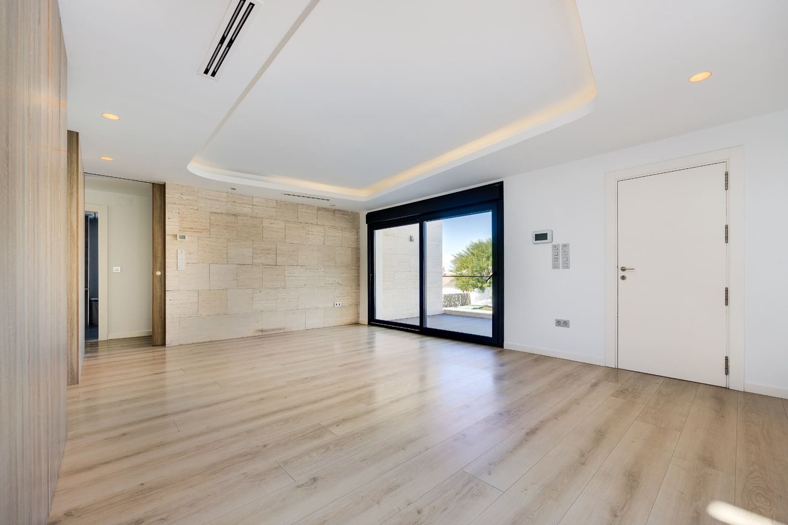 3 soverom Villa til salgs i Ciudad Quesada med svømmebasseng garasje - € 495 000 (Ref: 9622339)