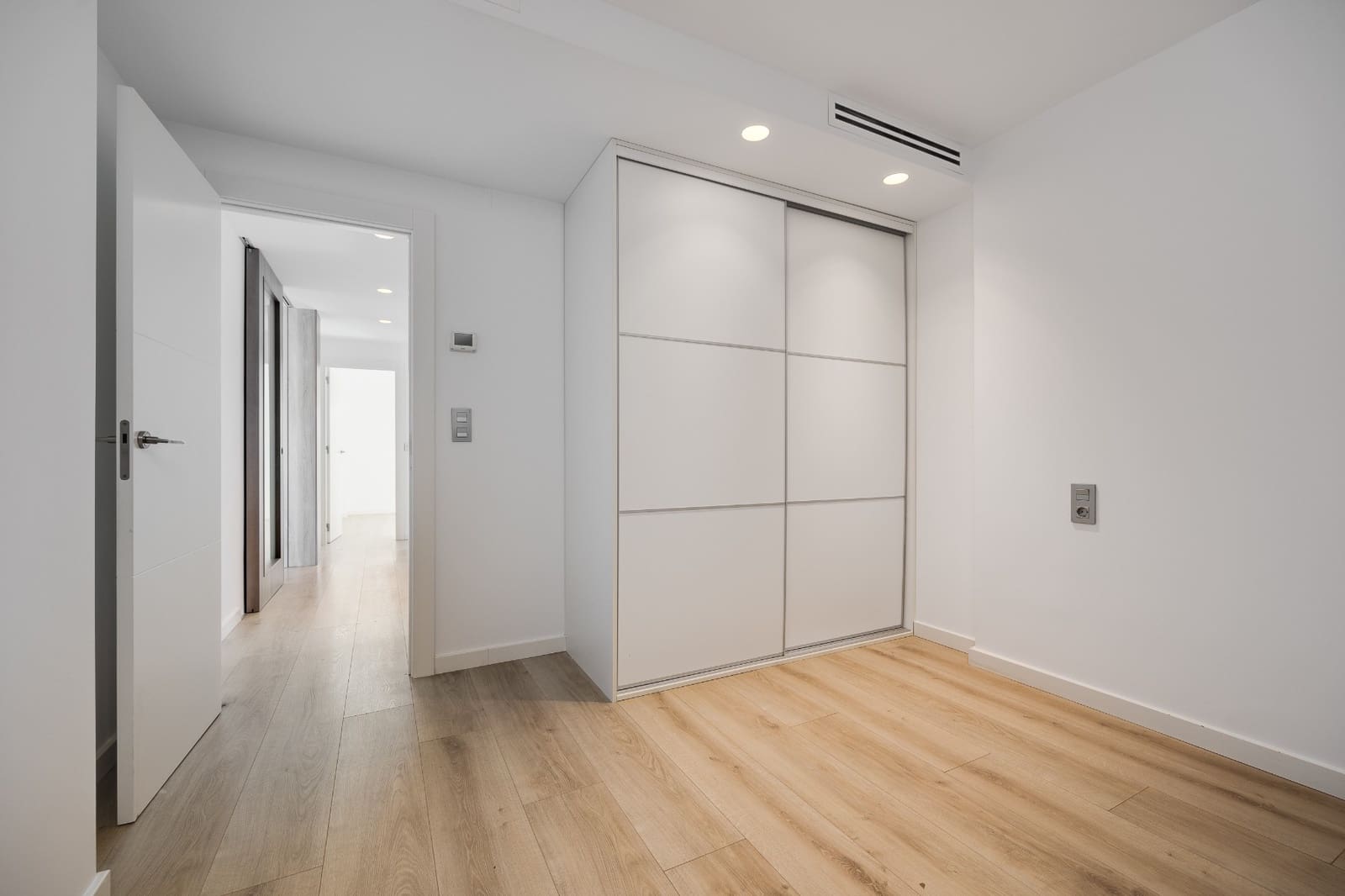 3 soverom Villa til salgs i Ciudad Quesada med svømmebasseng garasje - € 495 000 (Ref: 9622339)