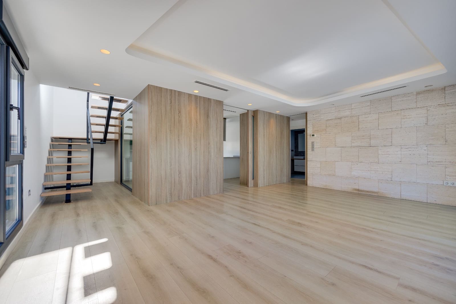 3 soverom Villa til salgs i Ciudad Quesada med svømmebasseng garasje - € 495 000 (Ref: 9622339)