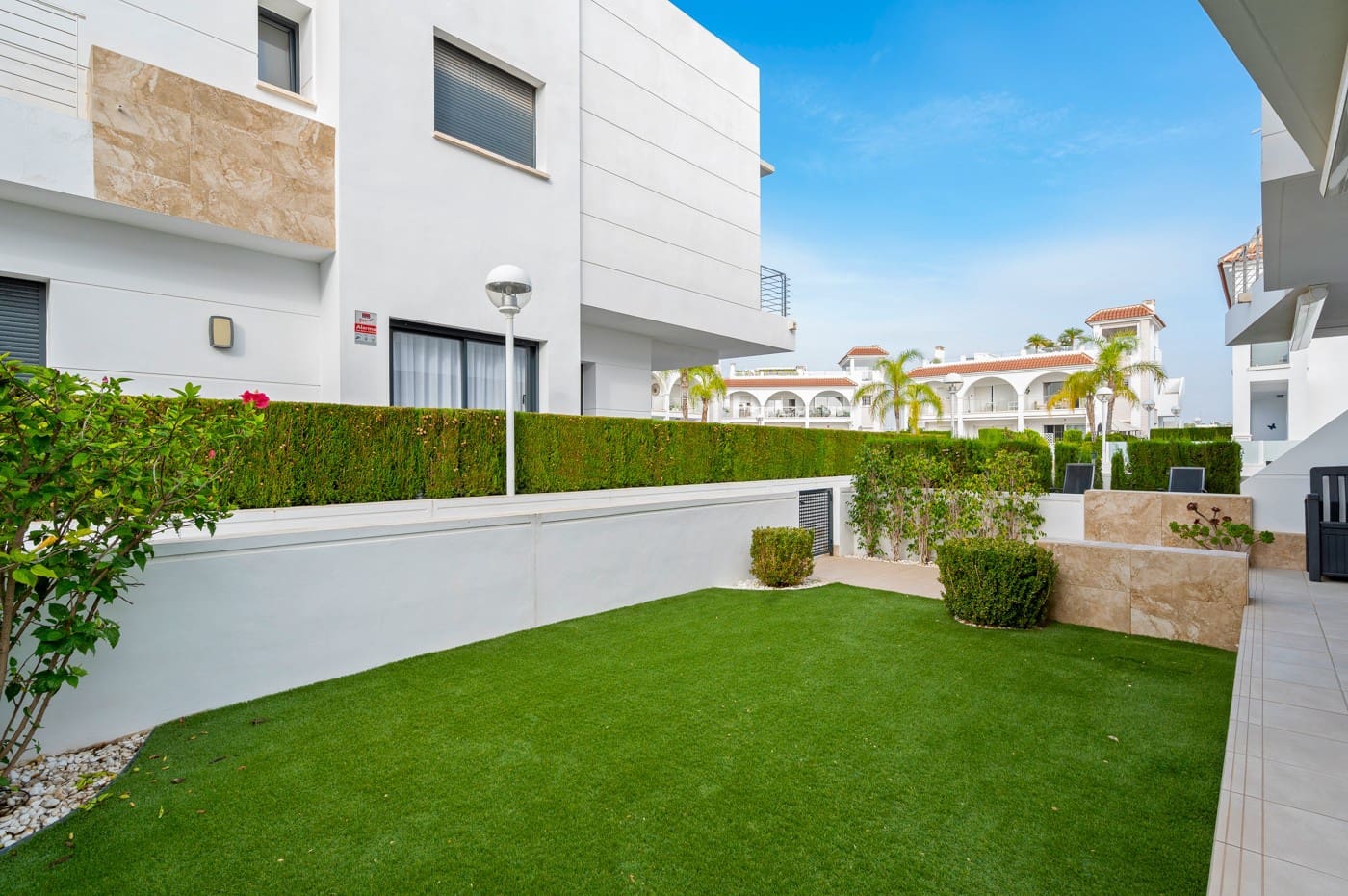 3 makuuhuone Paritalo myytävänä paikassa Ciudad Quesada mukana uima-altaan - 399 000 € (Ref: 9622342)