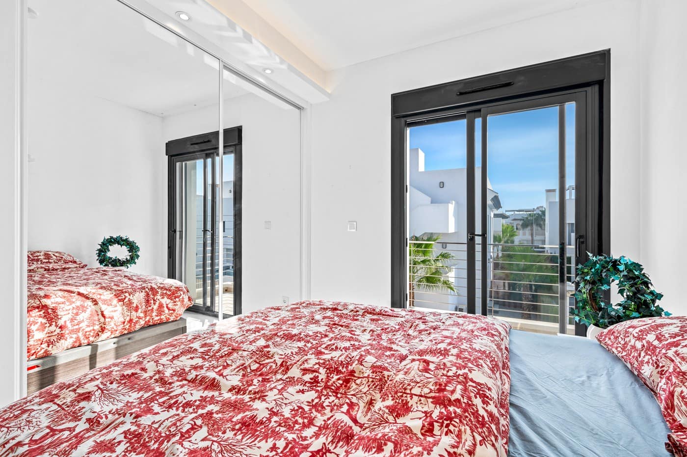 3 makuuhuone Paritalo myytävänä paikassa Ciudad Quesada mukana uima-altaan - 399 000 € (Ref: 9622342)